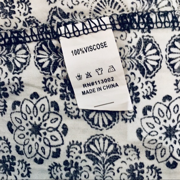 🤑BOGO🤑 Cute black and white summer dress. - Picture 11 of 14